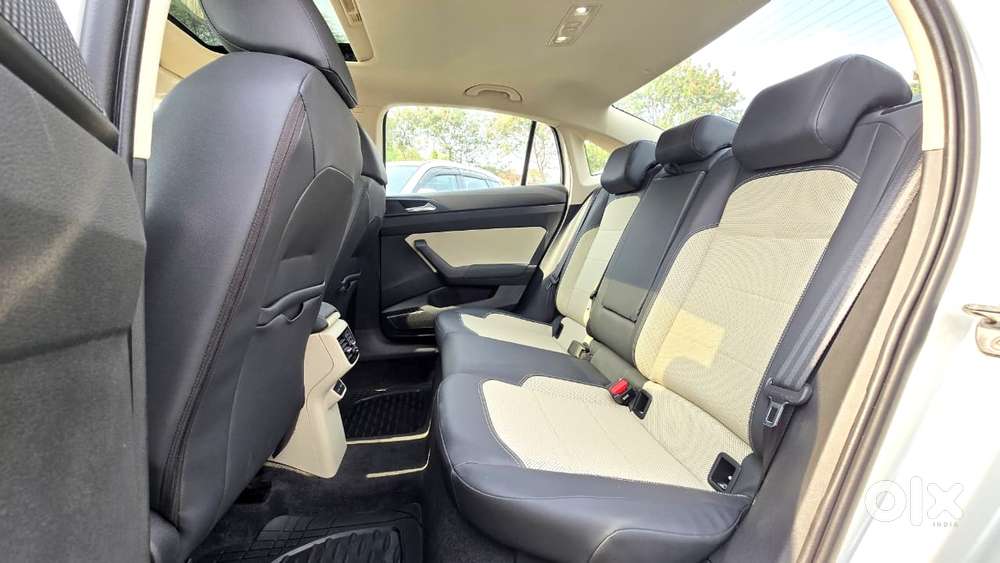 Skoda Slavia 1.5 Tsi Style At, 2023, Petrol