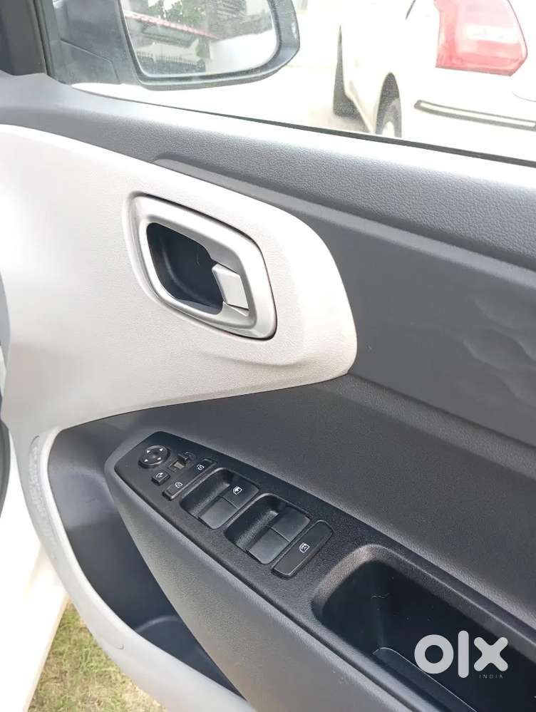 Hyundai Grand I10 Nios 2022  1st Owner  19000 Km  Car3 Select