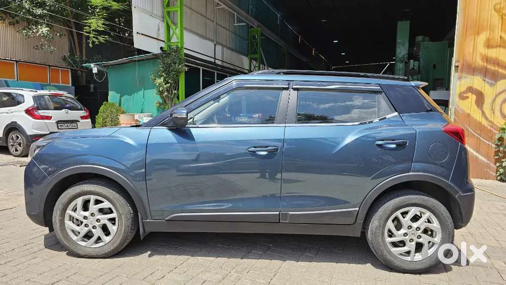 2023 Mahindra Xuv300 W8 Diesel Manual With Sunroof