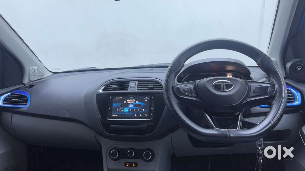 Tata Tiago 1.2 Revotron Xt Option, 2024, Petrol