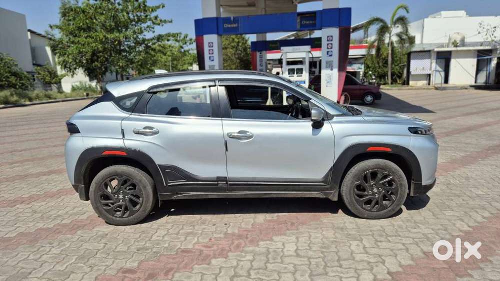 Maruti Suzuki Fronx Delta Plus 1.2 Ags, 2023, Petrol
