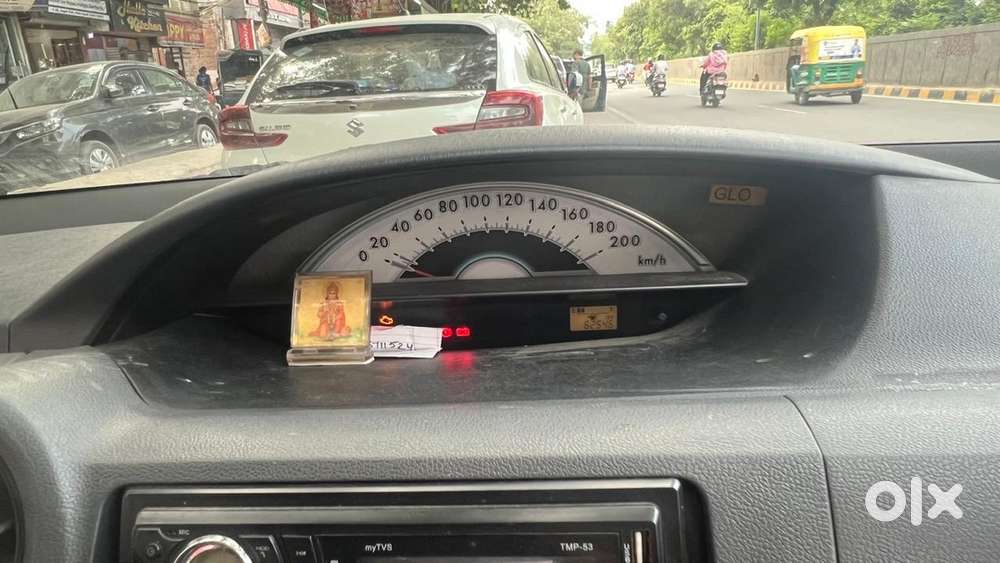 Toyota Etios Liva Petrol Manual 2011