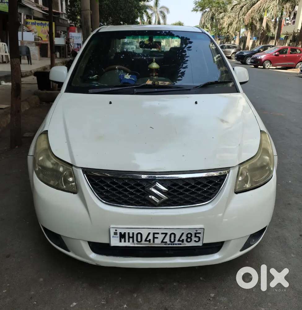 2012 Maruti Suzuki Sx4 Pearl White Colour Petrol/cng
