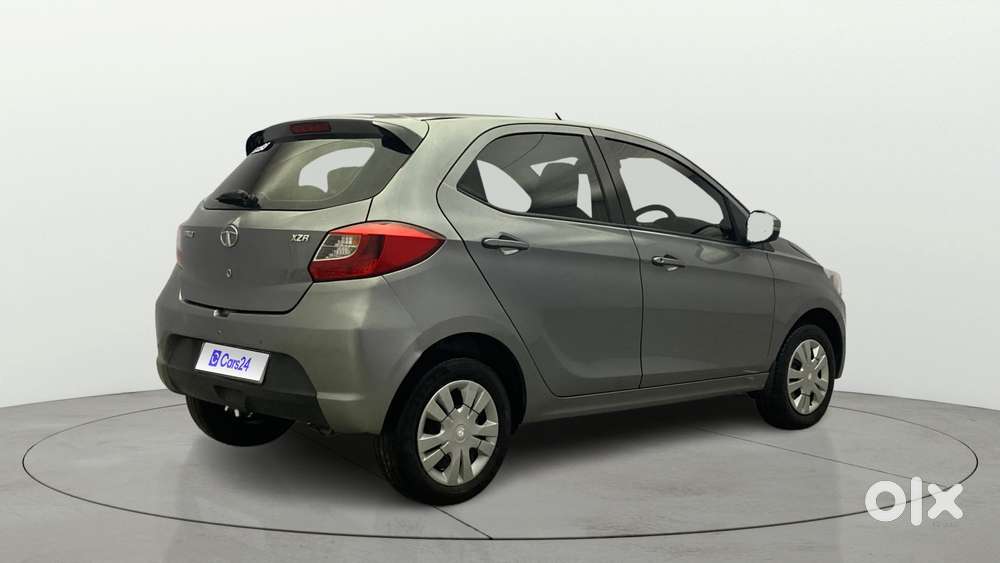 Tata Tiago 1.2 Revotron Xza, 2018, Petrol