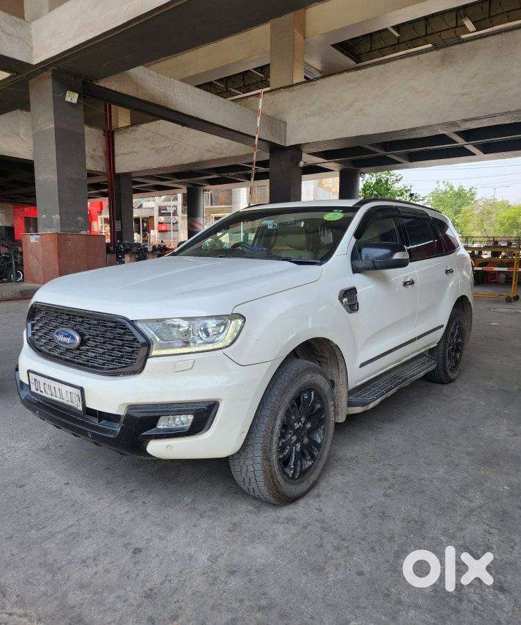 Ford Endeavour 3.2 Titanium At 4x4, 2016, Diesel
