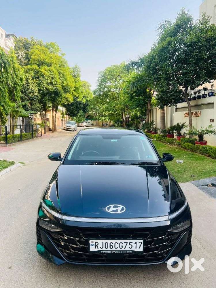 Hyundai Verna 1.5 Mpi Mt Sx (o), 2025, Petrol
