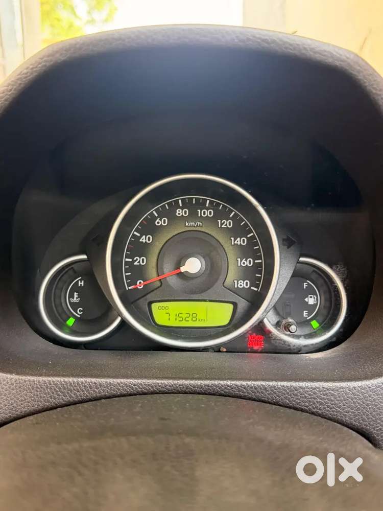 Hyundai Eon Magna + 2013