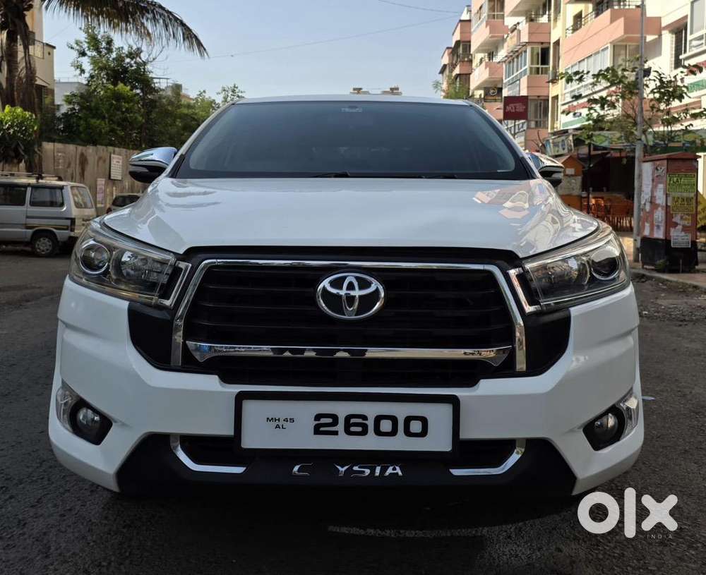 Toyota Innova Crysta 2021