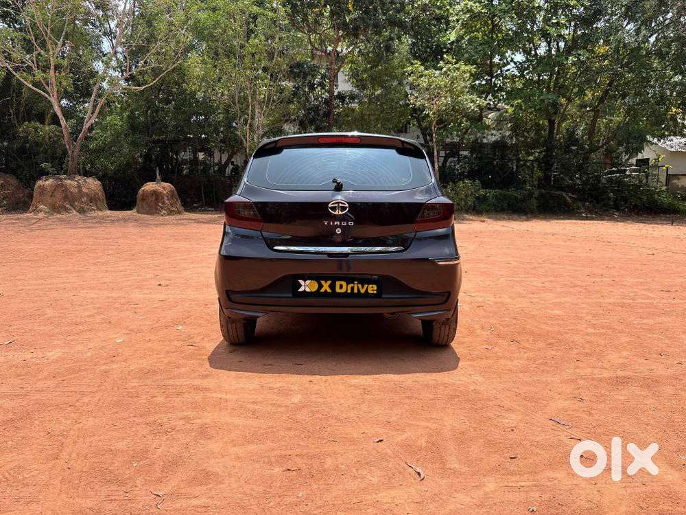 Tata Tiago 1.2 Revotron Xza Plus Amt, 2023, Petrol