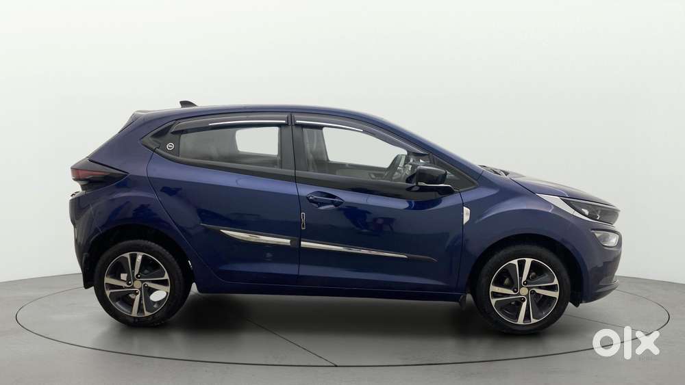 Tata Altroz Xz Plus (s), 2023, Petrol