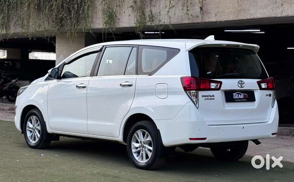 Toyota Innova Crysta