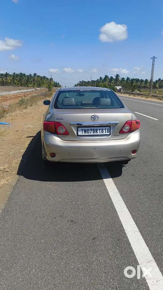 Toyota Corolla Altis Diesel 2011