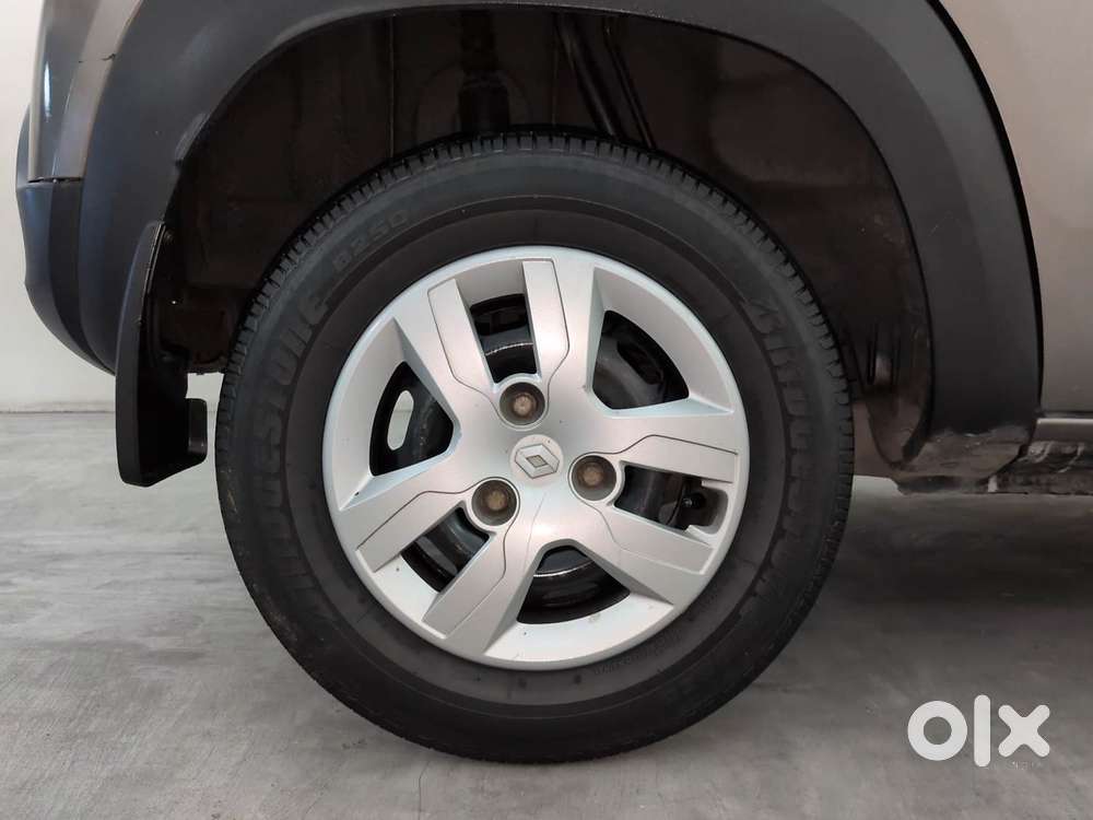 Renault Kwid 1.0 Rxt Sce Special (o), 2019, Petrol