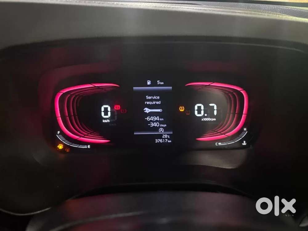 Kia Carens 1.5 Prestige 7 Str, 2023, Petrol
