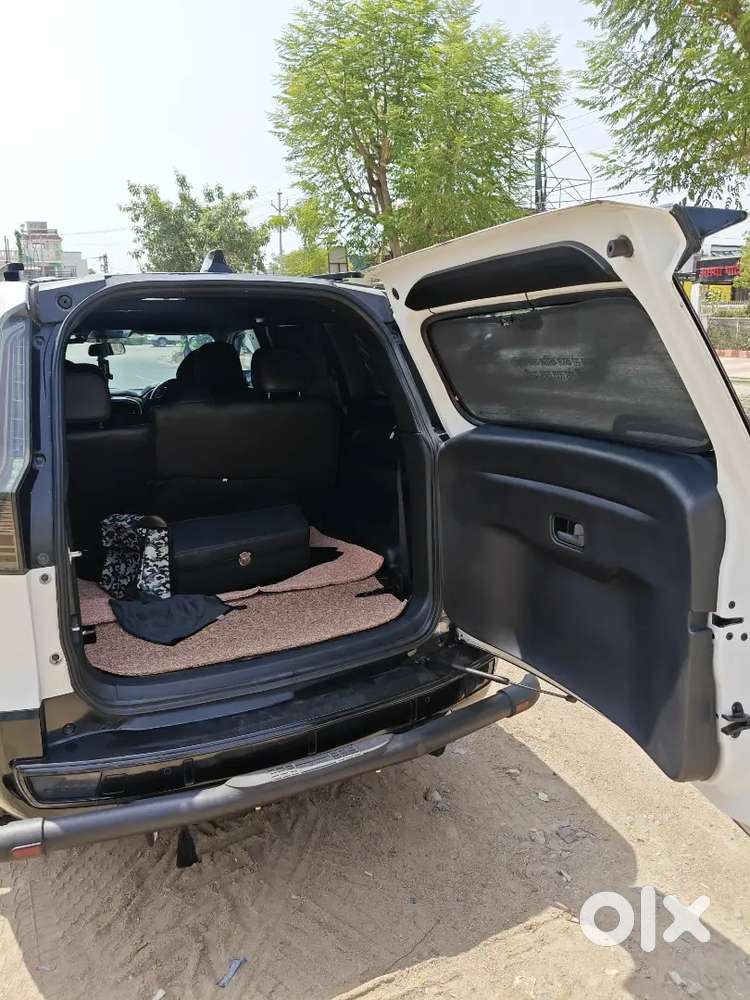 Mahindra Scorpio-n 2.2 Diesel 2025
