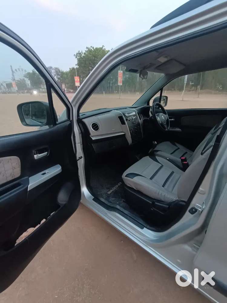 Maruti Suzuki Wagon R 1.0 2015 Petrol Well Maintained