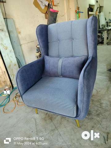 A brand new single seater lounge chair Sofa Dining 1787712210