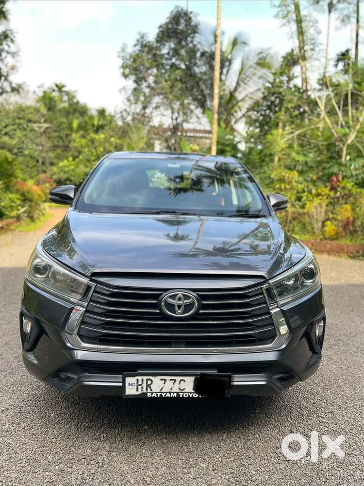 Toyota Innova Crysta 2021