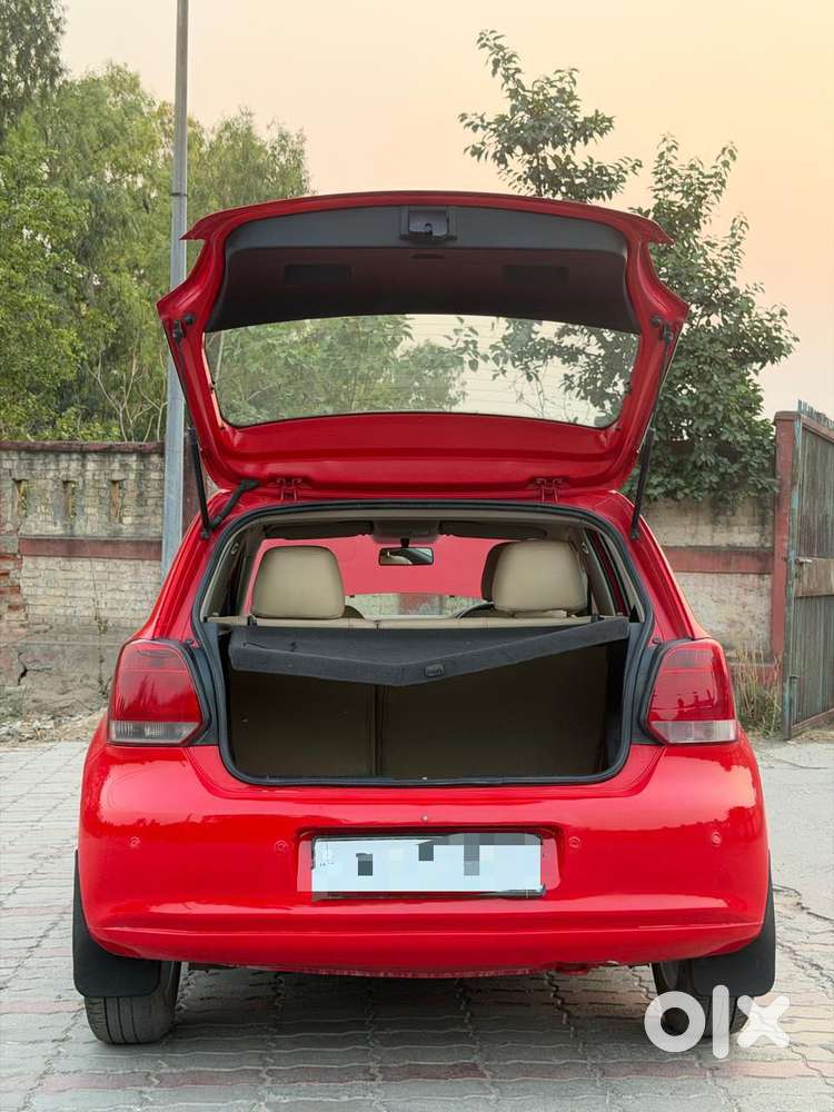 Volkswagen Polo Petrol Highline 1.2l, 2011, Petrol