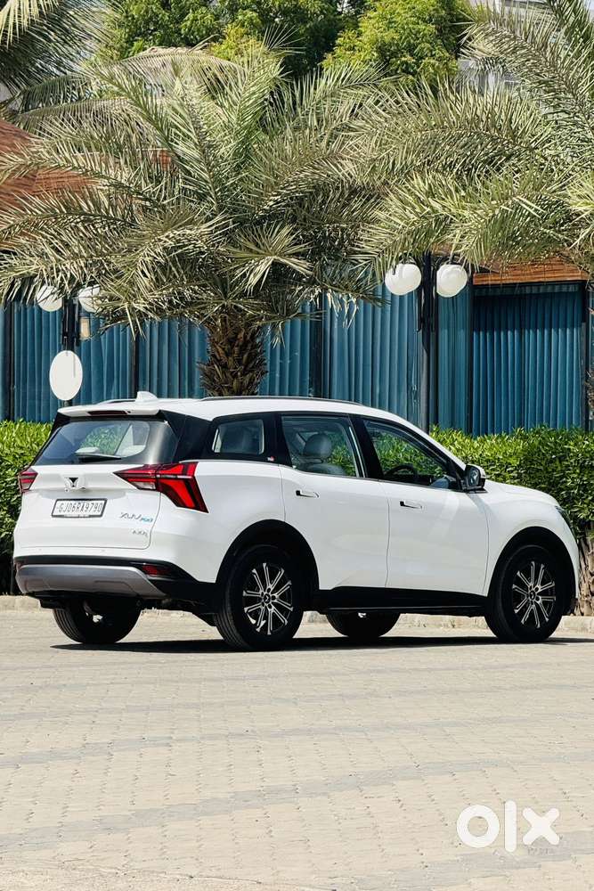 Mahindra Xuv700 2.2 Ax 7 Diesel At Luxury Pack Str, 2024, Diesel