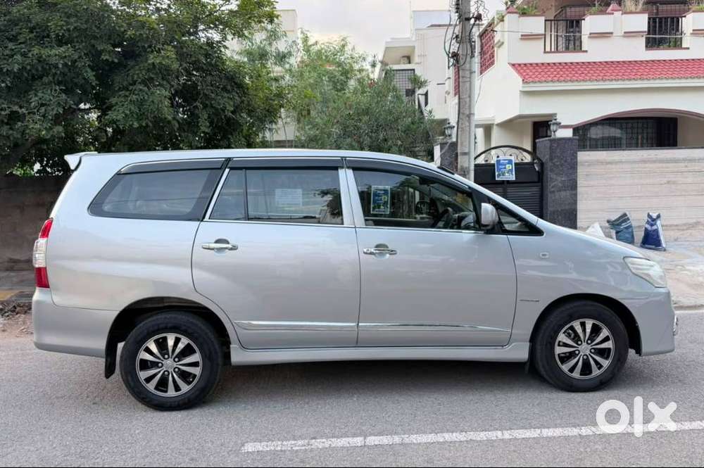 Toyota Innova Diesel 2015 Brand New Condition