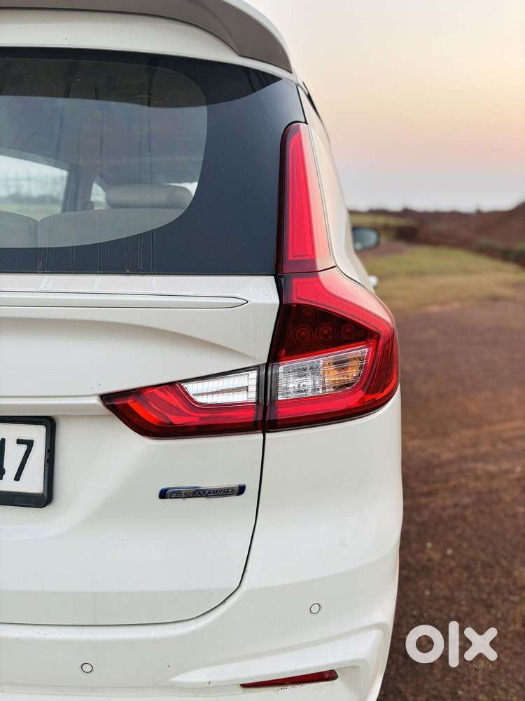 Maruti Suzuki Ertiga 1.5 Vxi, 2022, Petrol