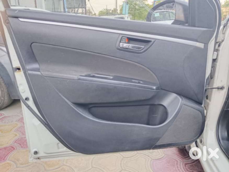 Maruti Suzuki Swift 1.2 Vxi (o), 2012, Petrol