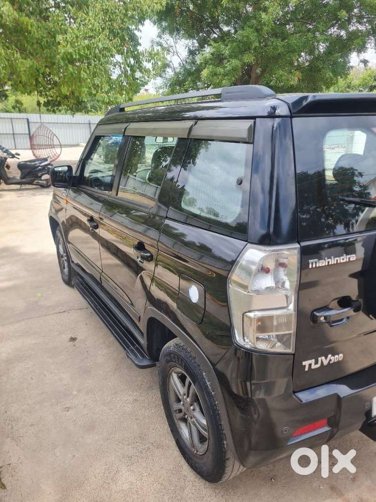 Mahindra Tuv 300 T10, 2019, Diesel