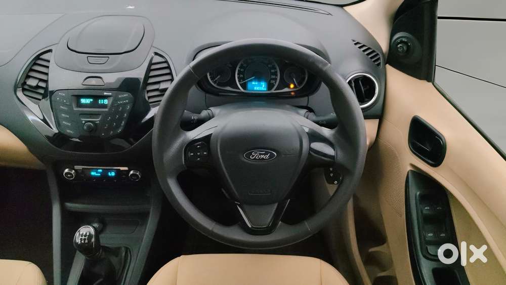 Ford Figo Aspire Titanium, 2016, Petrol