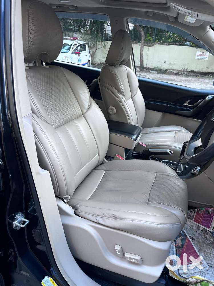 Mahindra Xuv500 At W10 Awd, 2016, Diesel