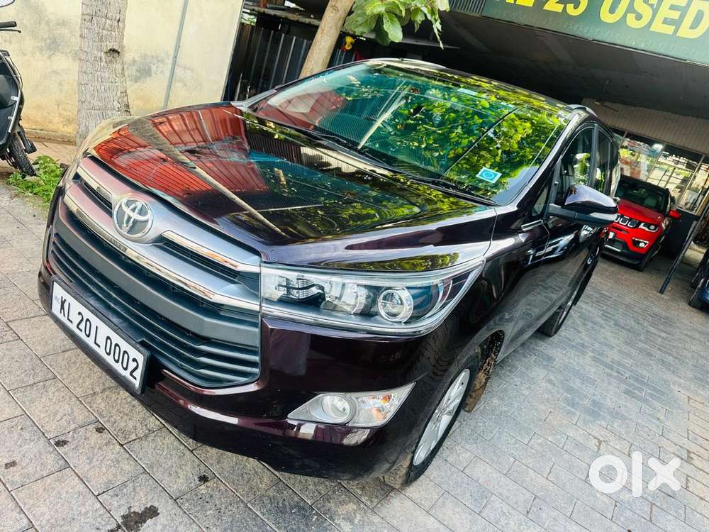 Toyota Innova Crysta 2.4 V 7 Str, 2017, Diesel