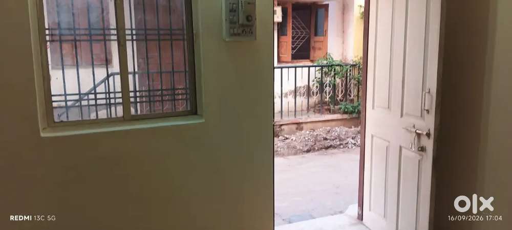 1 Room Kitchen room for Family.