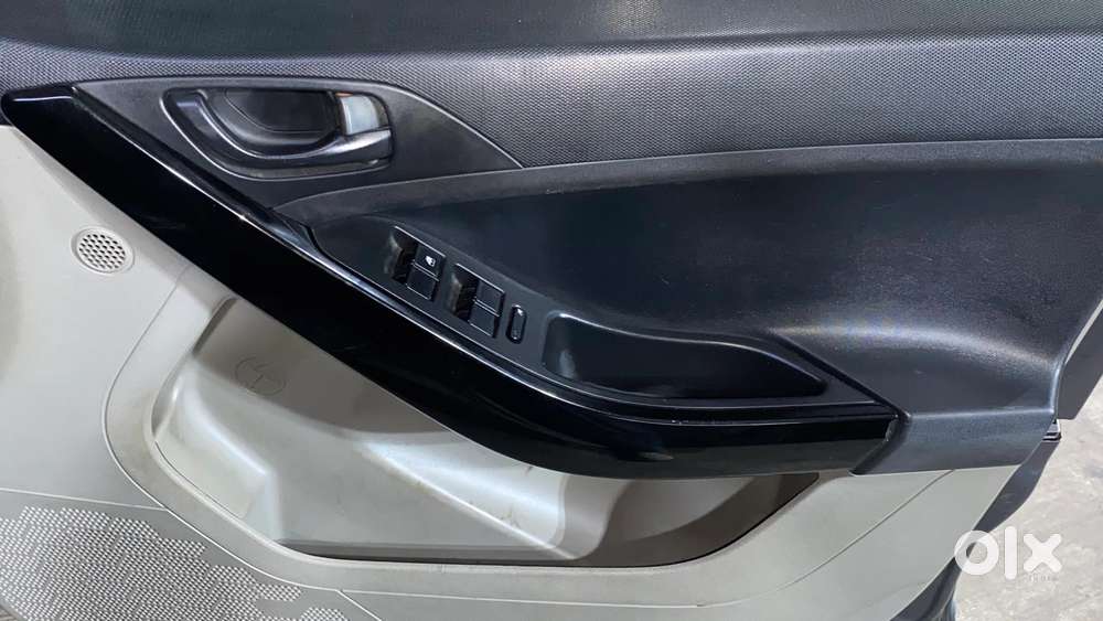 Tata Nexon 1.2 Revotron Xm, 2019, Petrol