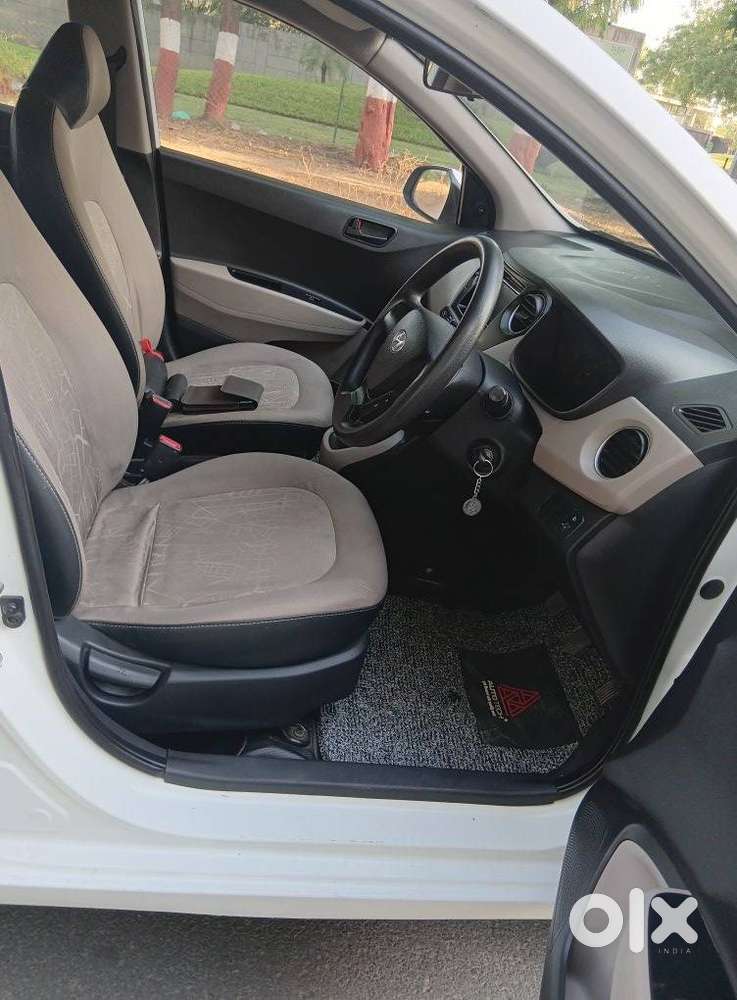 Hyundai Xcent 1.2l Kappa Dual Vtvt 5-speed Manual Base, 2014, Petrol