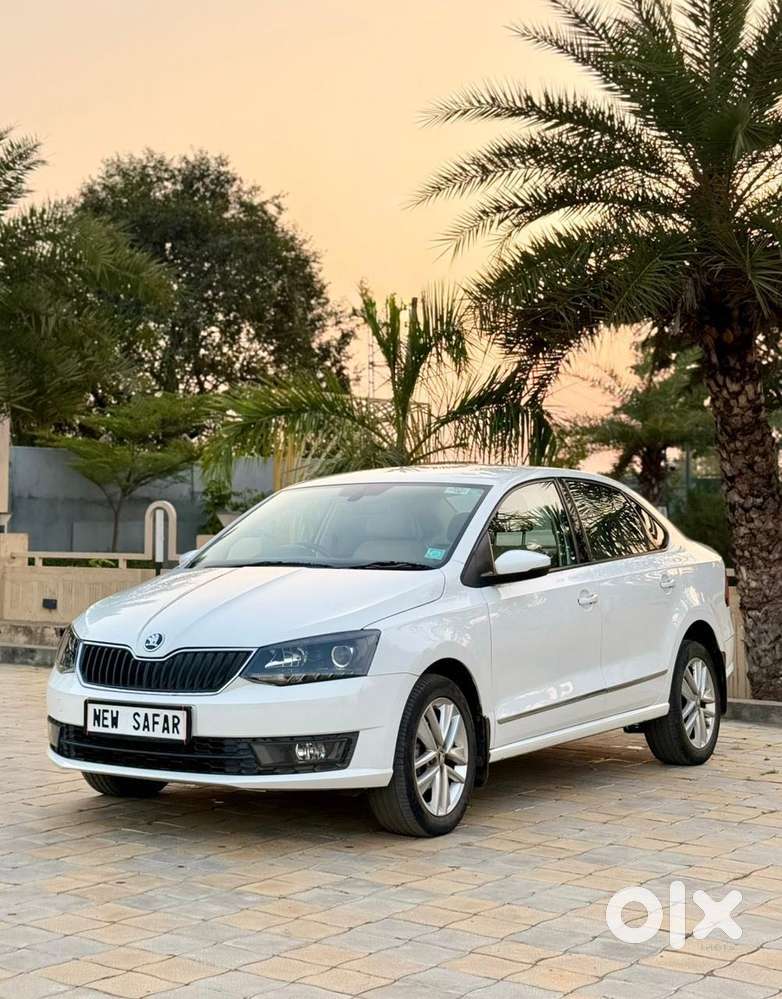 Skoda Rapid 1.0 Style At, 2021, Petrol