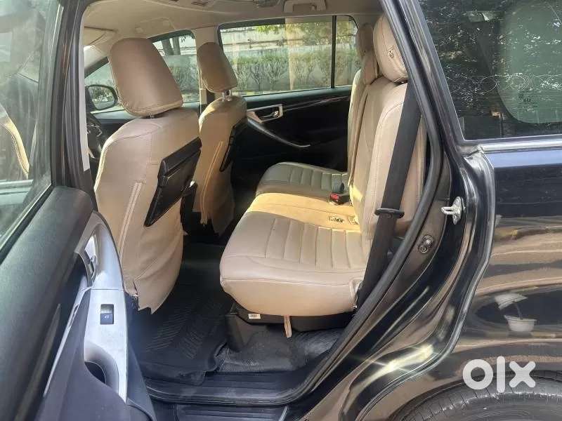 Toyota Innova Crysta [2020-ongoing] 2.4 Vx 7 Str, 2020, Diesel