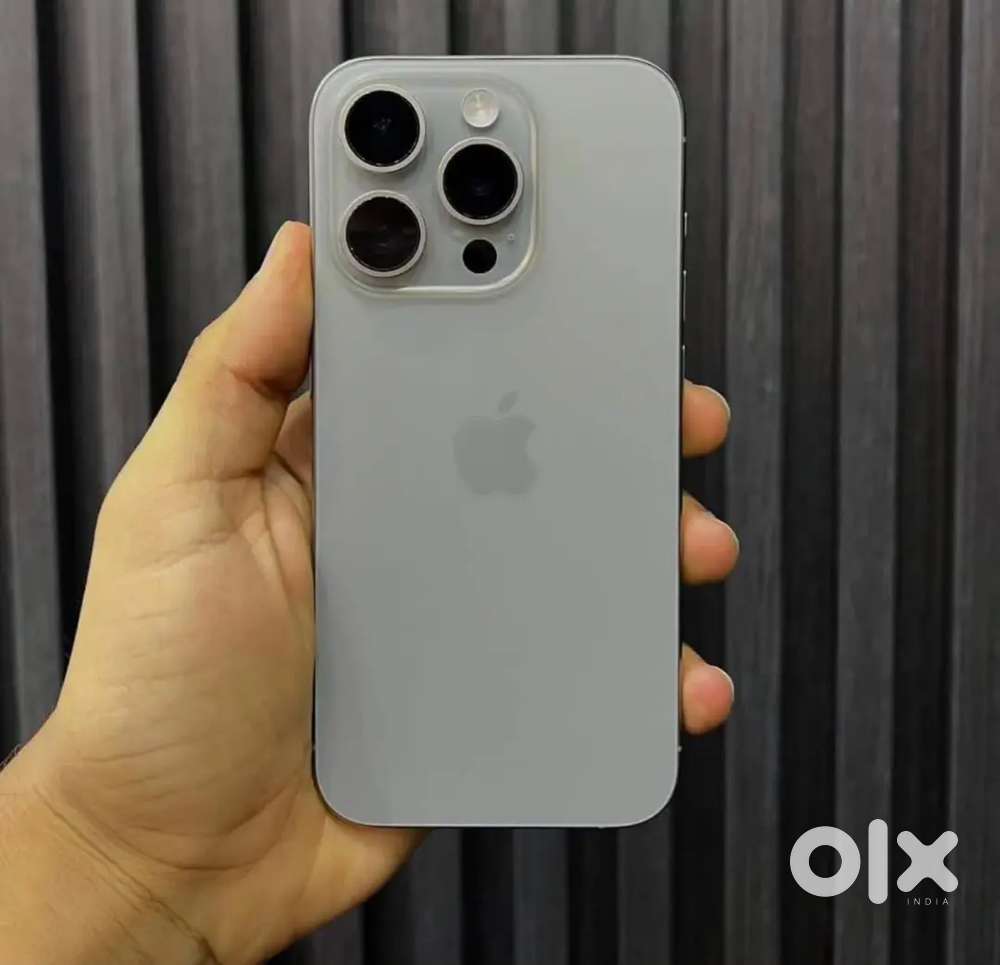 Get Iphone 15 Pro, Mint Condition In Genuine Price