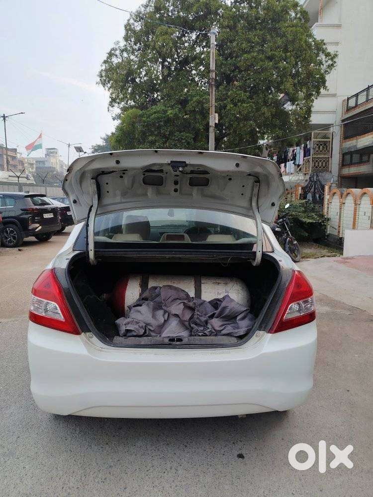 Maruti Suzuki Dzire 1.2 Lxi, 2015, Cng & Hybrids