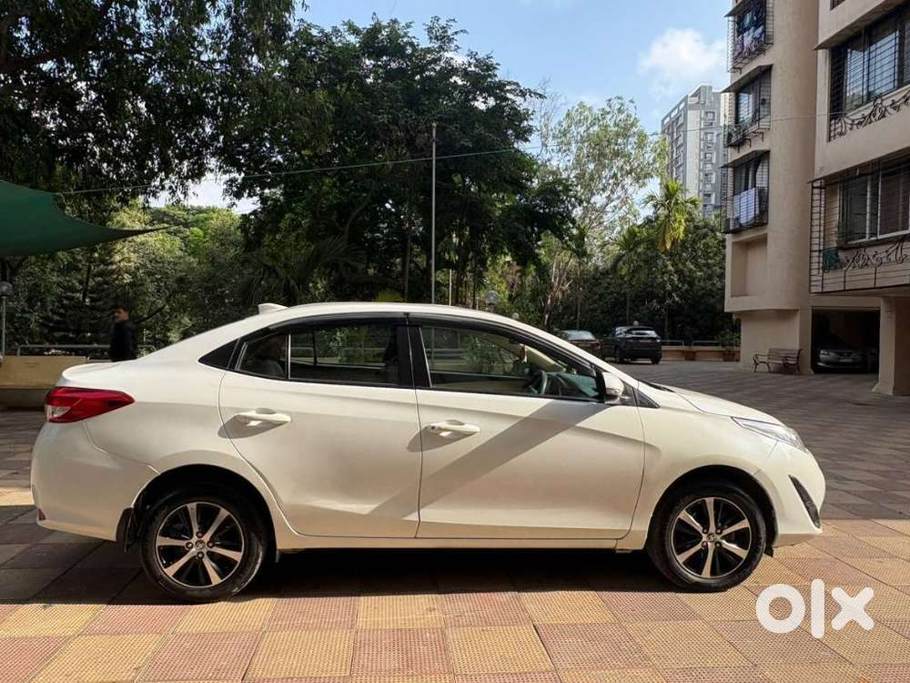 Toyota Yaris Ativ G, 2021, Petrol