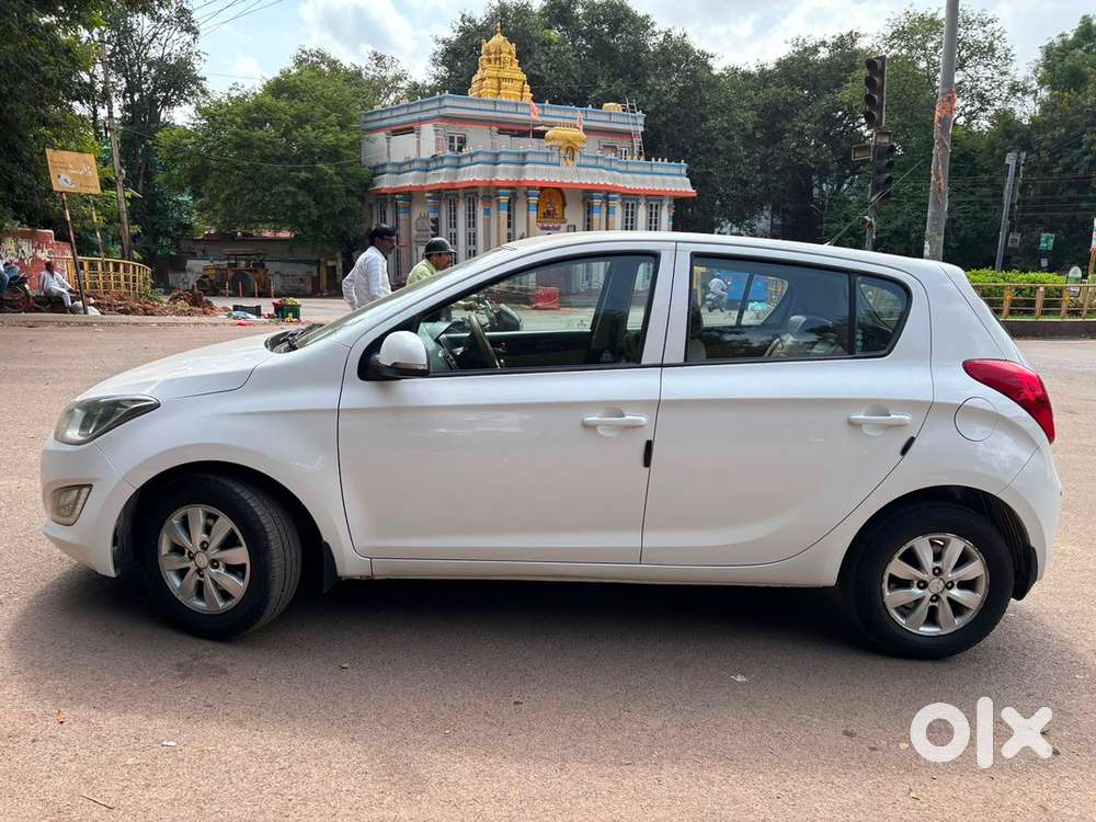 Hyundai I20 Sportz 2014