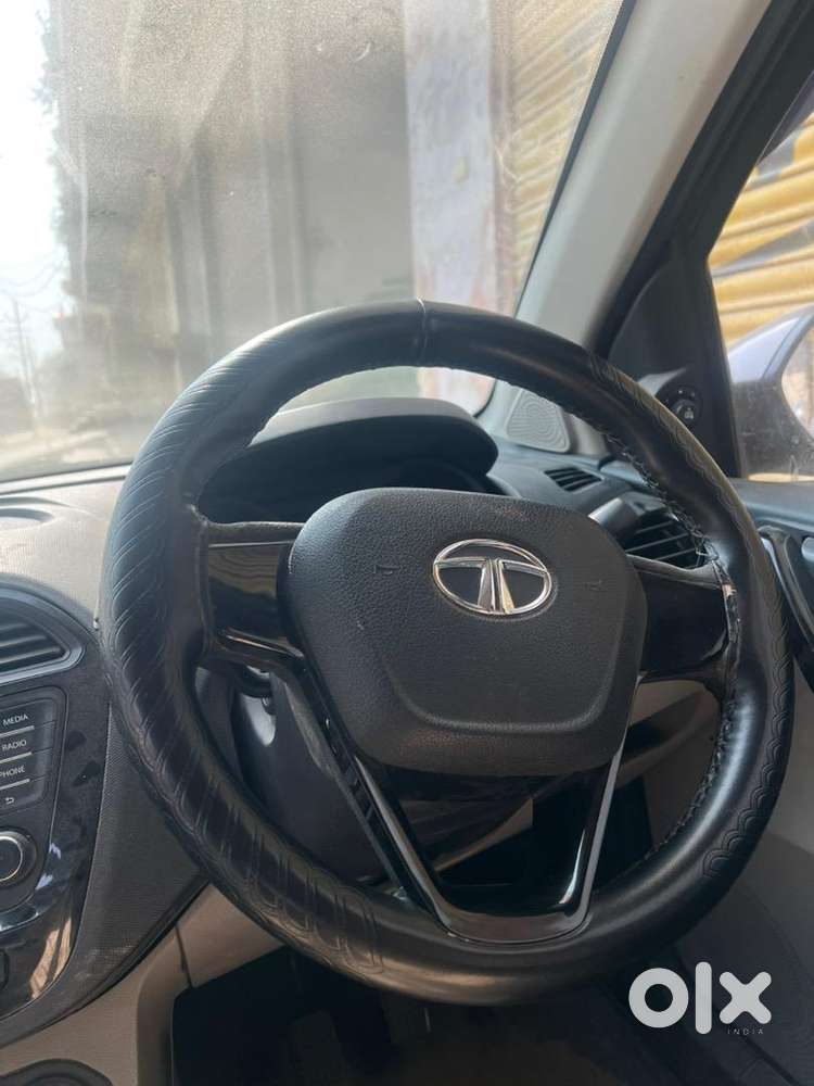 Tata Tiago 2018 Petrol 125000 Km Driven