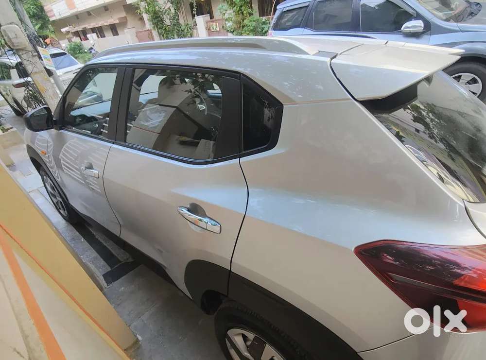 Nissan Magnite  Visia Ez-shift 2025