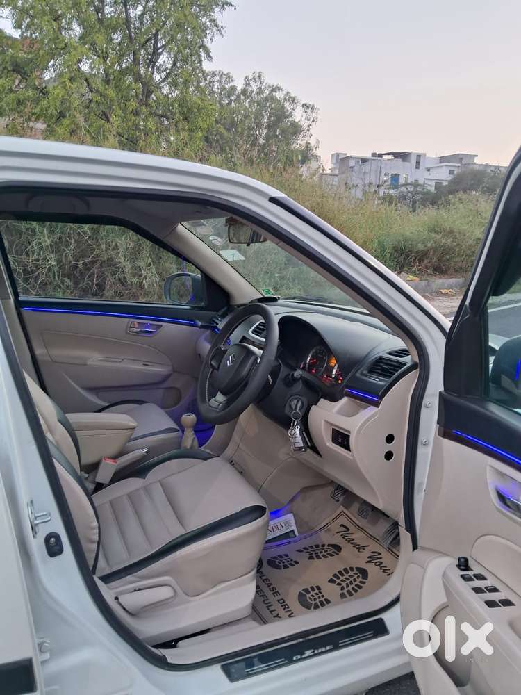 Maruti Suzuki Swift Dzire 1.2 Vxi Bsiv, 2014, Petrol