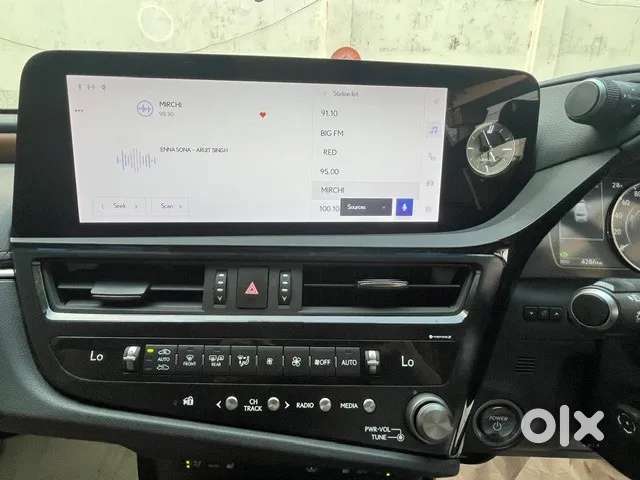 Lexus Es, 2023, Petrol