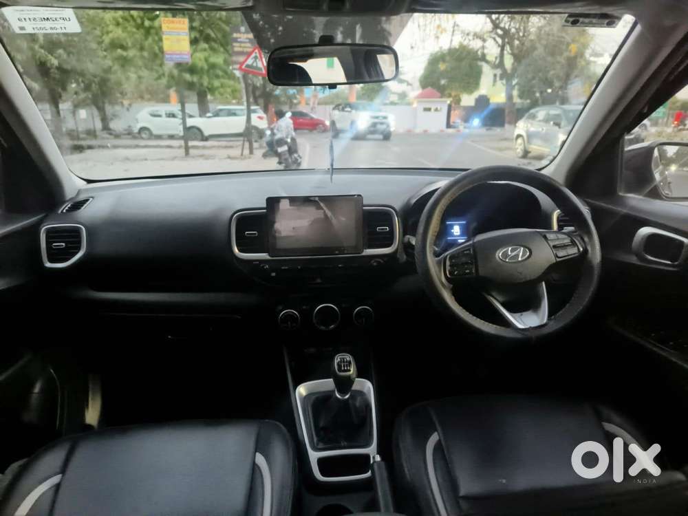 Hyundai Venue Sx Dual Tone Diesel, 2021, Diesel