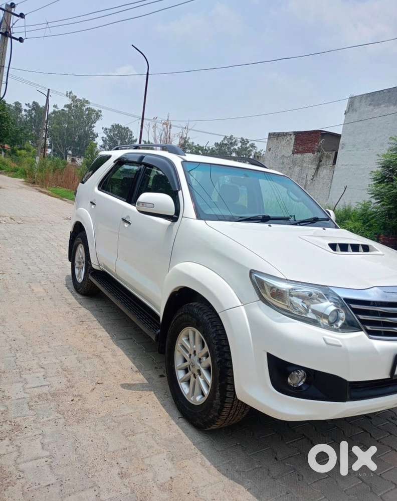 Toyota Fortuner Diesel 2014