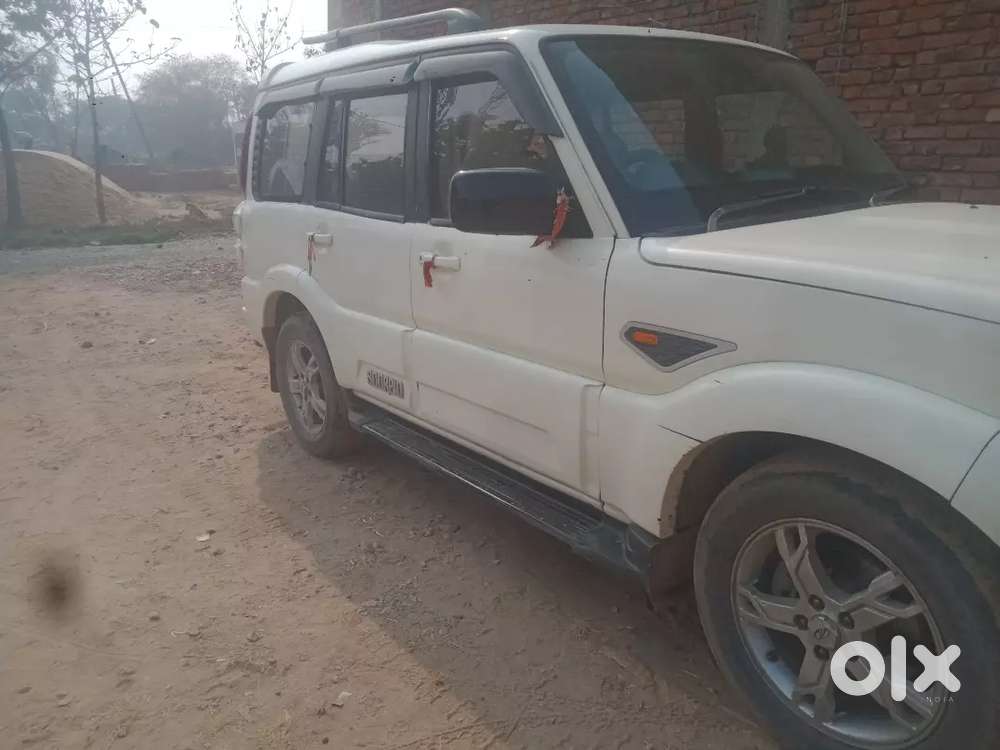 Mahindra Scorpio 2015 Diesel 135000 Km Driven