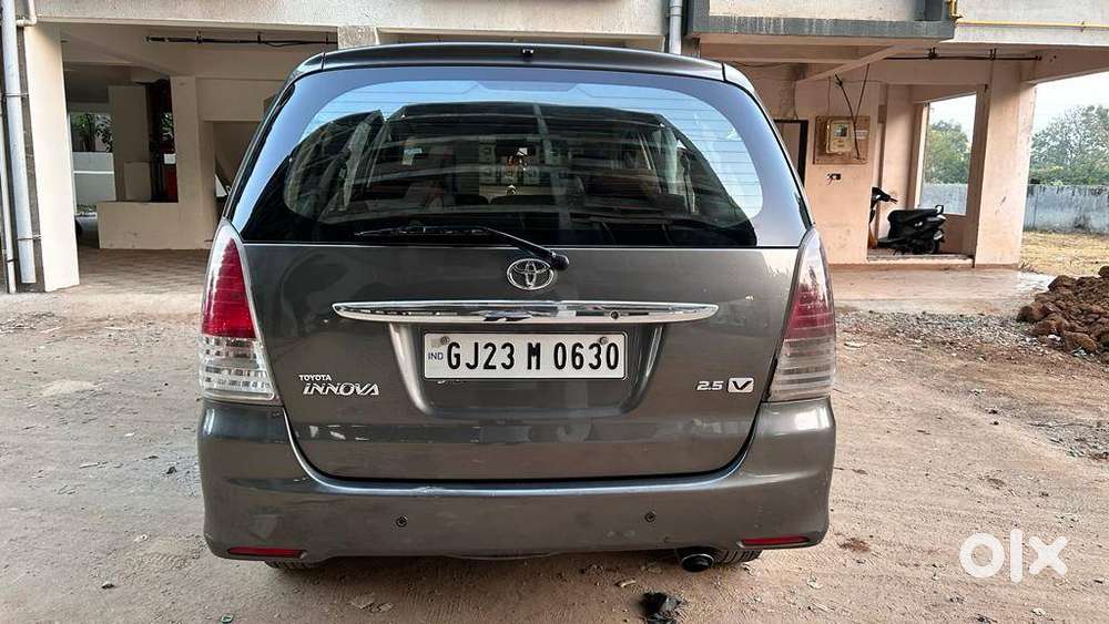 Toyota Innova 2009 Diesel Well Maintained