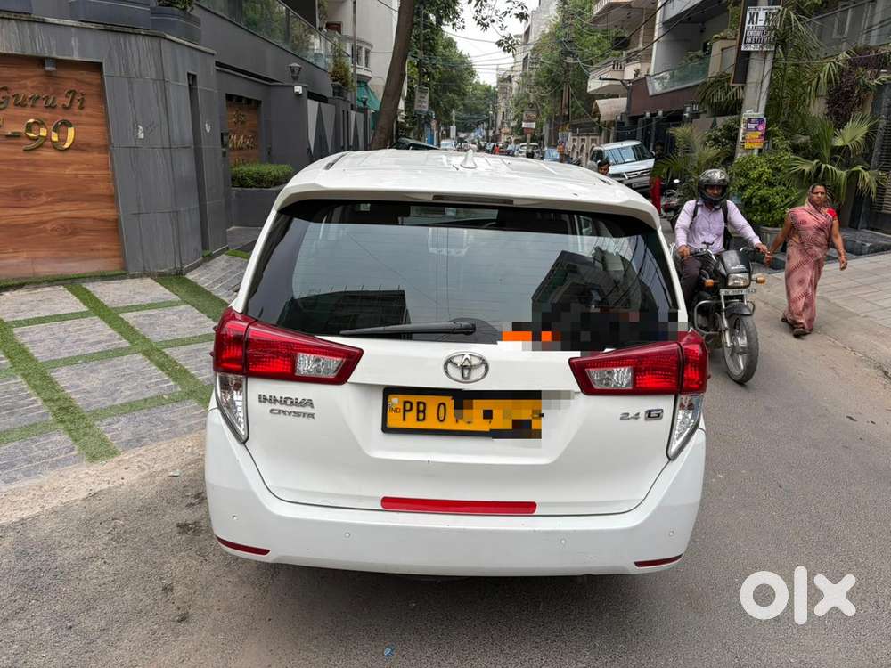 Toyota Innova Crysta 2.4 G Mt, 2020, Diesel