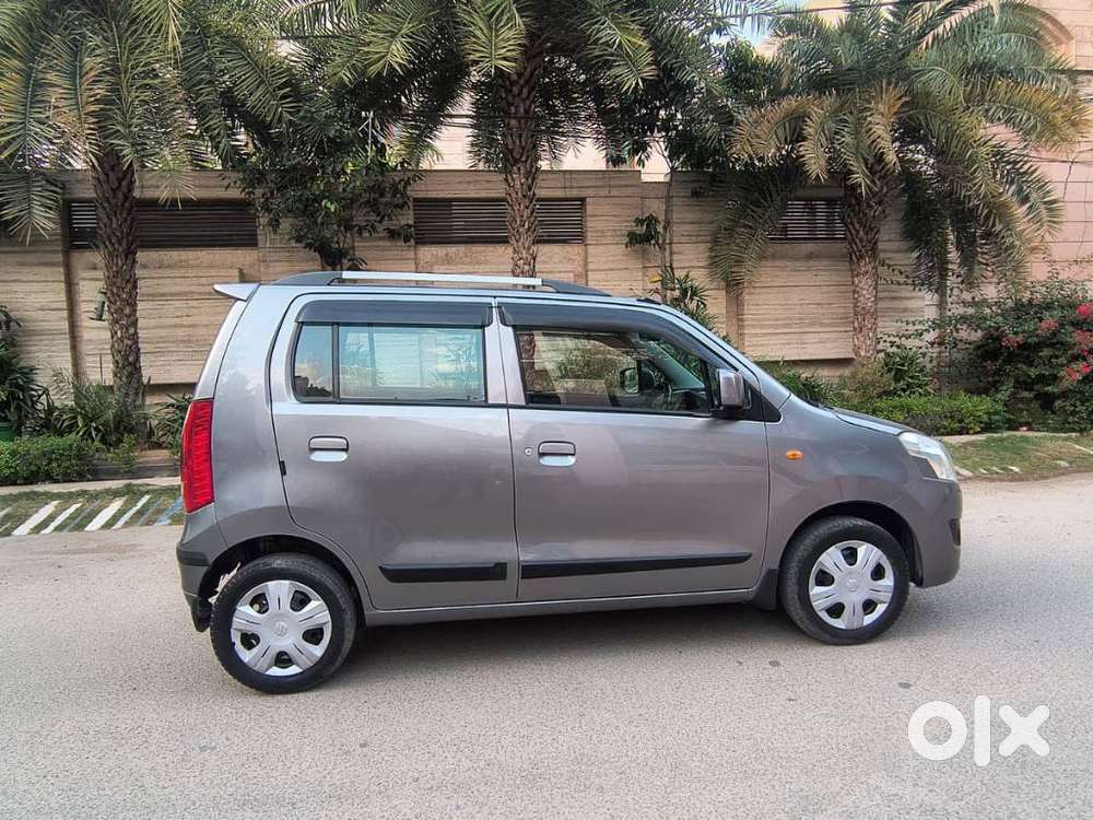 Maruti Suzuki Wagon R Amt Vxi, 2016, Petrol